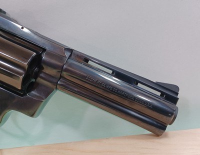 Colt Diamondback 38 Special - 4