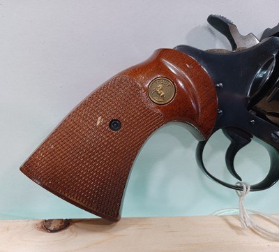 Colt Diamondback 38 Special - 4