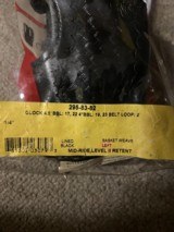 safariland 295-83-82 left hand for Glock17,22,19,23 - 2 of 4