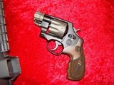 SMITH & WESSON PREFORMANCE CENTER 327 SNUB - 2 of 3