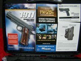 SIG SAUER 1911 .45 CAL.
NEW IN BOX. - 4 of 5