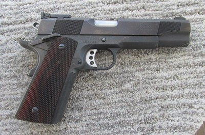 Les Baer 1911 45 ACP Premier II pistol