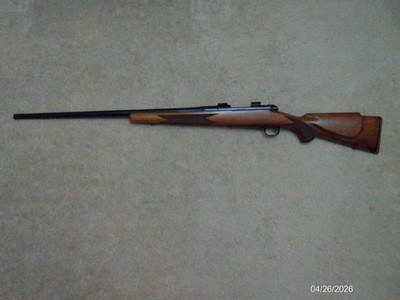 Winchester Model 70 - Image 1 of 12