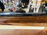 Weatherby Mark V Deluxe in 270 Weatherby Magnum - 3 of 12