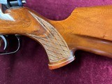 Anschutz 1740 Deluxe in .222 - 5 of 16