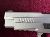 Sig Sauer P226 Elite Like New in Box - 5 of 16