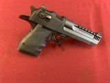 Magnum Research Desert Eagle .50AE - 4 of 5