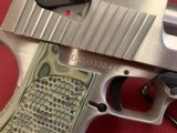Desert Eagle 50 AE - 3 of 8