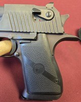 MAGNUM RESEARCH DESERT EAGLE .357 MAGNUM - $1,395 - 4 of 10