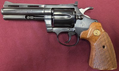 COLT DIAMONDBACK - 4