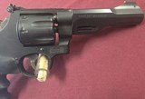 Smith and Wesson 327 Performance Center .357 Magnum - Image 5 of 6