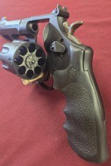 Smith and Wesson 327 Performance Center .357 Magnum - Image 4 of 6