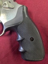 SMITH & WESSON 619 - .357MAG - 7-SHOT - Image 5 of 9