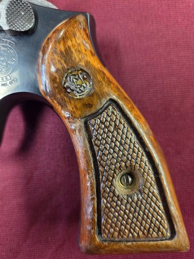 SMITH & WESSON 10-7 - .38SP - 6-SHOT BLUED - Image 5 of 8