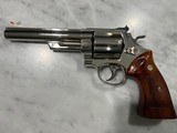 Smith And Wesson 29-3 nickel. .44 mag - 1 of 6