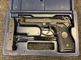 Beretta 92fs - 4 of 4