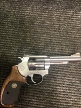 Taurus Model 94 .22LR Revolver – 9-Shot Stainless 4 - 3 of 5