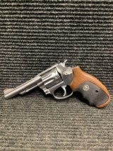 Taurus Model 94 .22LR Revolver – 9-Shot Stainless 4