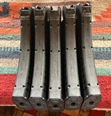 Arsenal Circle 10 Magazines - 4 of 7