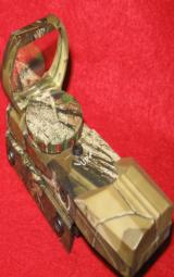 TRU GLO CAMO RED AND GREEN DOT SIGHT - 2 of 4