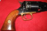 F LLIPIETTA REPLICA REMINGTON 1858
PERCUSSION REVOLVER WITH CABELAS HOLSTER AND SPARE CYLINDER - 5 of 14