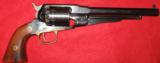 F LLIPIETTA REPLICA REMINGTON 1858
PERCUSSION REVOLVER WITH CABELAS HOLSTER AND SPARE CYLINDER - 1 of 14