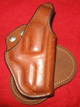 BIANCHI SAFARILAND 56L SUEDE PADDLE HOLSTER - 1 of 2