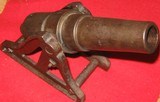 VINTAGE MUZZLE LOADING SIGNZL CANNON - 1 of 10