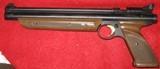 CROSMAN AMERICAN CLASSIC MODEL 1377 .177 PUMP AIR PISTOL - 5 of 11