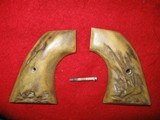 BONE OR HORN REVOLVER GRIPS - 1 of 5