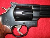 SMITH & WESSON MODEL 29-10 44 MAGNUM REVOLVER - 7 of 19
