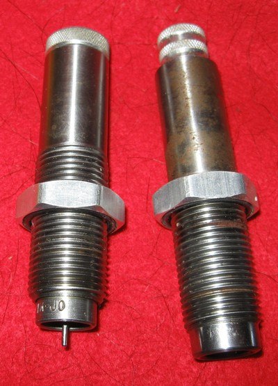 LEE 2 DIE 300 WIN MAG DIE SET - Image 2 of 2