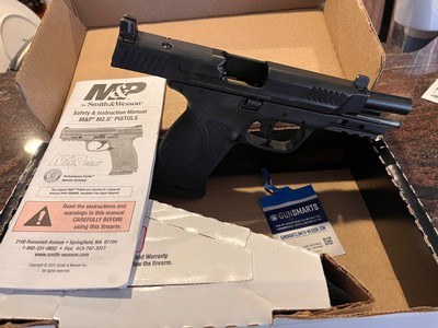 Smith & Wesson M&P 10mm M2 - Image 4 of 6