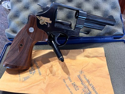 NEW NEVER FIRED! Smith and Wesson revolver model 21–4 Thunder Ranch edition .44 special - Image 3 of 15