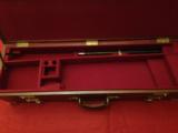 English Mahogany and Brass Gun Case for two guns, very high quality - 5 of 8