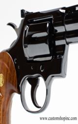 Colt Python .357 Mag. 6