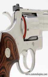 Colt Python 'ELITE' .357 Mag. 6 inchSatin Stainless Finish.Looks New And Unfired. In Blue Hard Case.- 2 of 6