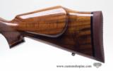 Weatherby Mark V Deluxe
.340 WBY. Mag. Excellent Condition.
- 6 of 7