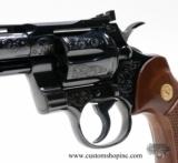 Colt Python .357 Mag.6 Inch B Engraved Blue In Presentation Box. Like New - 9 of 10
