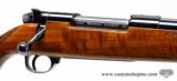 Weatherby Mark V Deluxe .257 WBY MAG. In Box - 4 of 11