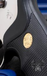 Colt King Cobra .357 Mag. 4 Inch Satin, Excellent In Blue Hard Case - 9 of 9