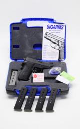 Sig Sauer P220 .45ACP Excellent In Hard Case W/Extra's - 1 of 6