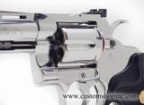 Colt Python .357 Mag.
4 Inch Bright Stainless Finish. Like New In Blue Case. 1996 - 7 of 8
