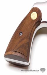 Colt Python .357 Mag.2 1/2 Inch Bright Stainless Finish.Like New In Factory Original Blue Case.1998. GORGEOUS!! - 9 of 9