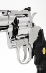 Colt Python .357 Mag.4 Inch Bright Stainless Finish. DOM 1987. As New In Blue Case - 8 of 8