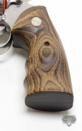 Colt Python 'ELITE' .357 Mag. 6 inch Stainless Finish. Like New. In Blue Case. 1998 - 10 of 10