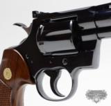 Colt Python .357 Mag.
4 Inch Blue
Finish.
Like New In Box. 1981 - 8 of 8