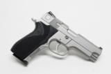 Smith & Wesson 4026 .40 S&W 4" BBL. Like New In Box. Test Fired Only. PM Collection - 3 of 4