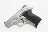 Smith & Wesson 6946 9mm. Like New In Box. Test Fired Only. With Extras. PM Collection - 4 of 4