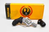 Ruger SP101 357 Mag. Like New In Box. Test Fired Only. Extra Spegel Grips. PM Collection - 1 of 4